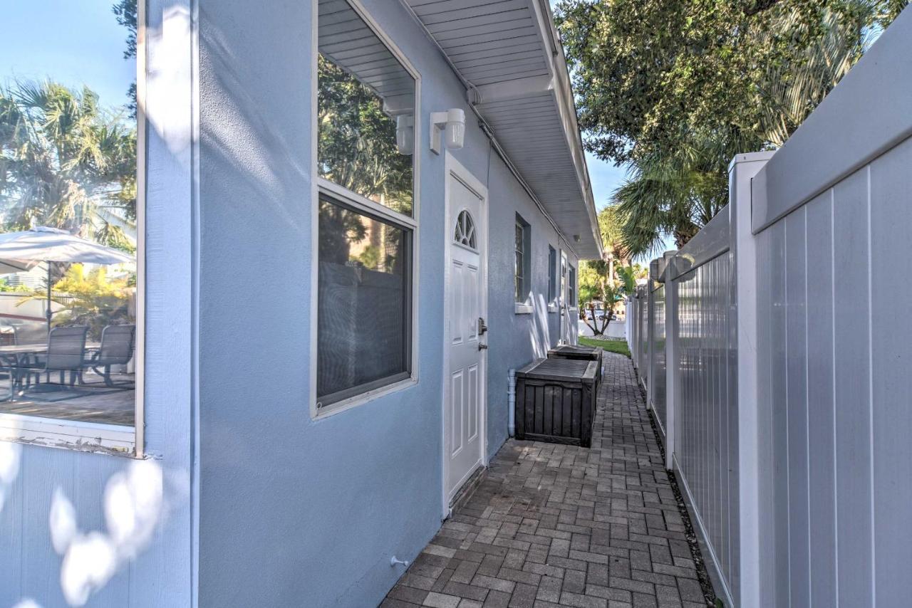 Indian Rocks Beach Unit - Steps From The Shoreline شاطئ كليرووتر المظهر الخارجي الصورة