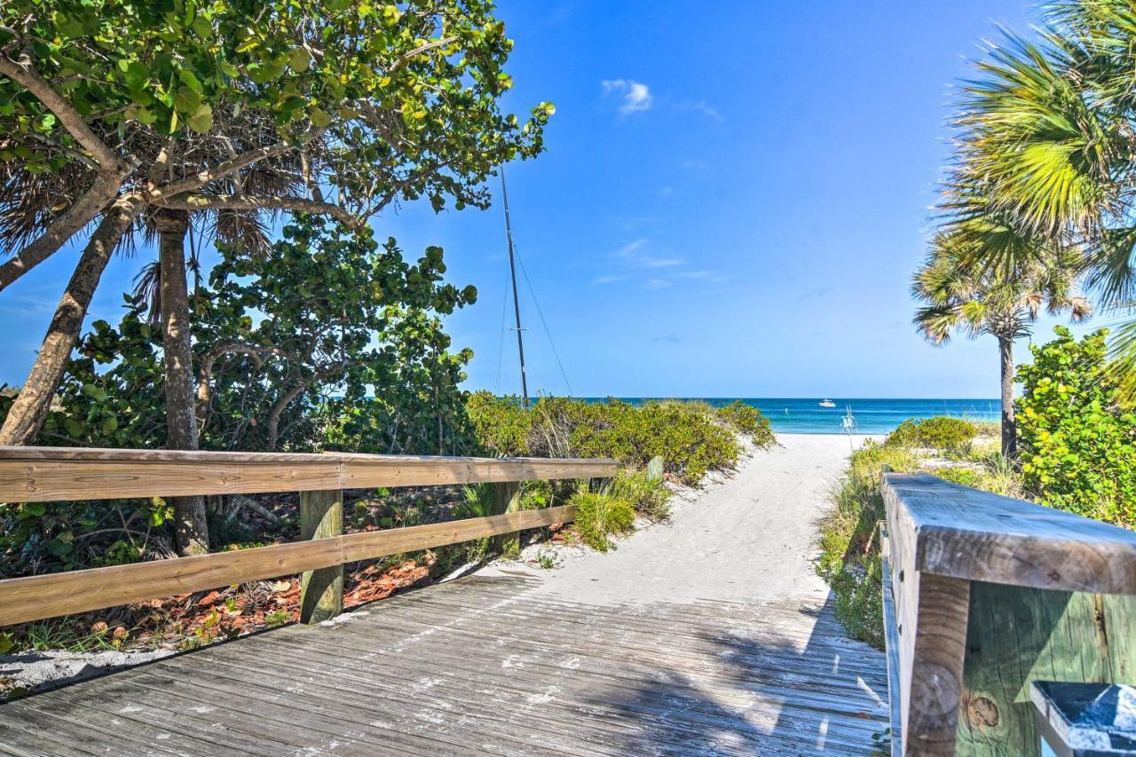 Indian Rocks Beach Unit - Steps From The Shoreline شاطئ كليرووتر المظهر الخارجي الصورة