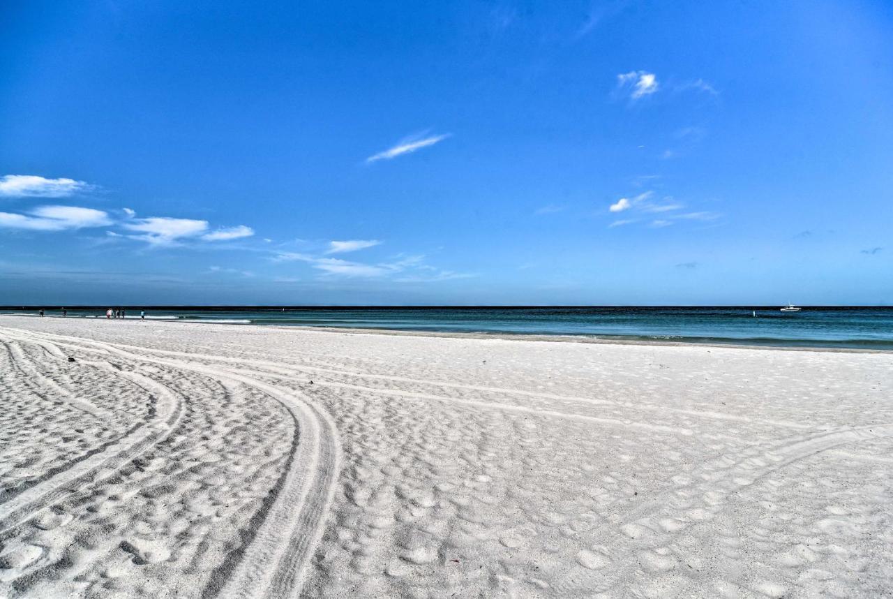 Indian Rocks Beach Unit - Steps From The Shoreline شاطئ كليرووتر المظهر الخارجي الصورة